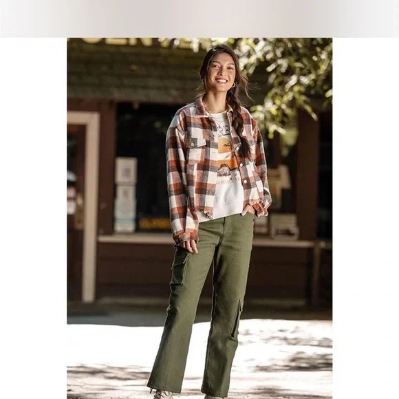 Altar'd State Olive Cargo Pants - Picture 2 of 6